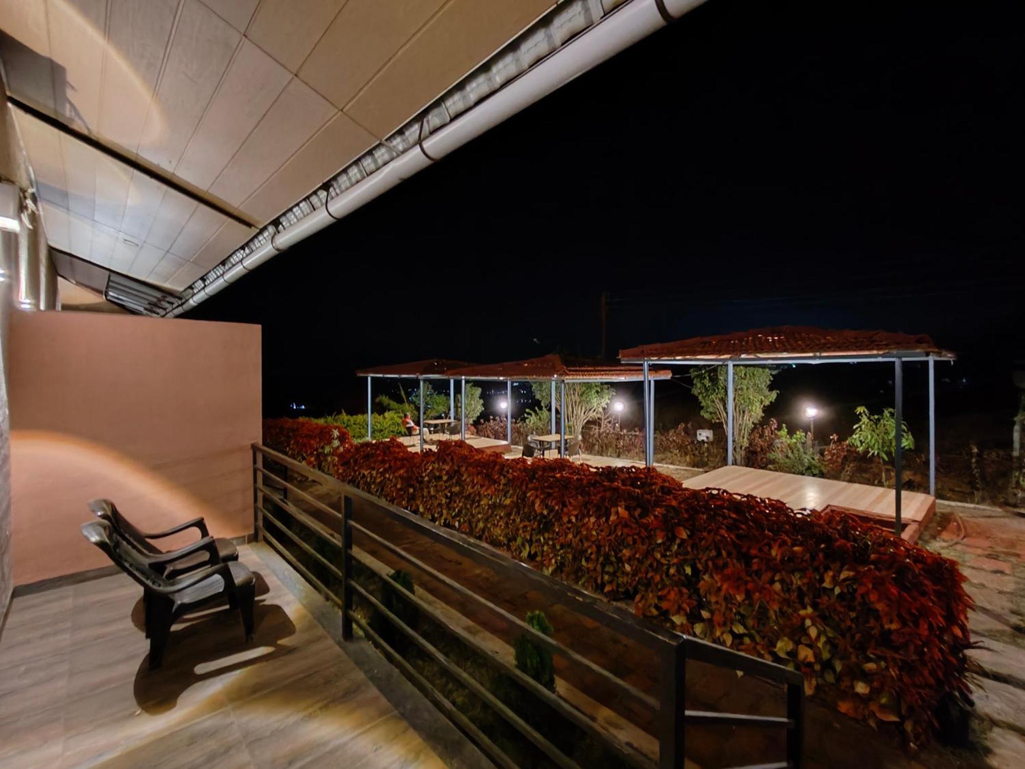 Vayu Resort - Kas Pathar Kanera Exterior foto